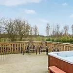 皮克林小屋 假日公园 皮克林