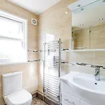 Pickering Lodges Prázdninový areál *