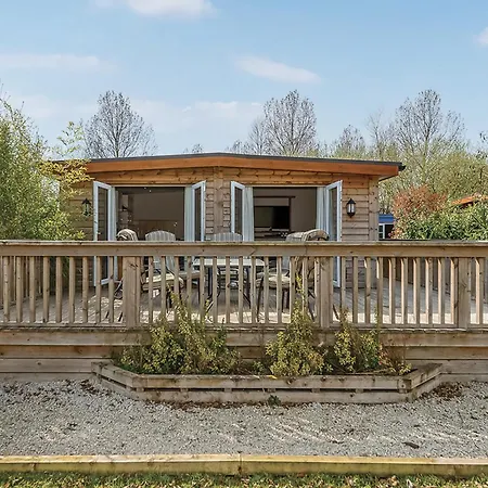 Pickering Lodges База отдыха Пикеринг