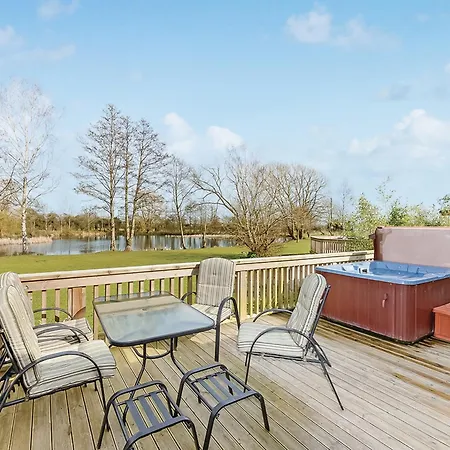 Pickering Lodges *