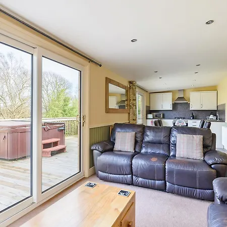 Pickering Lodges *