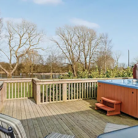 База отдыха Pickering Lodges *